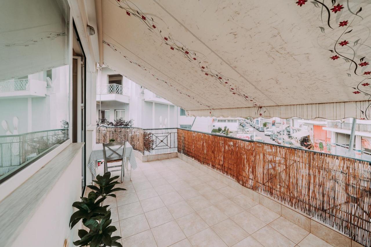 Appartamento House In The Center Kalamata Esterno foto